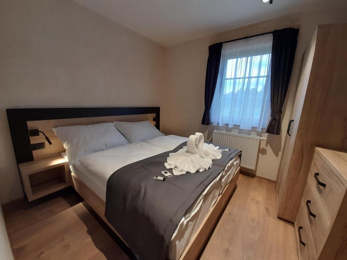 Residence Klazary U Zumberka - Terasove Apartmany Kamenna Eksteriør bilde