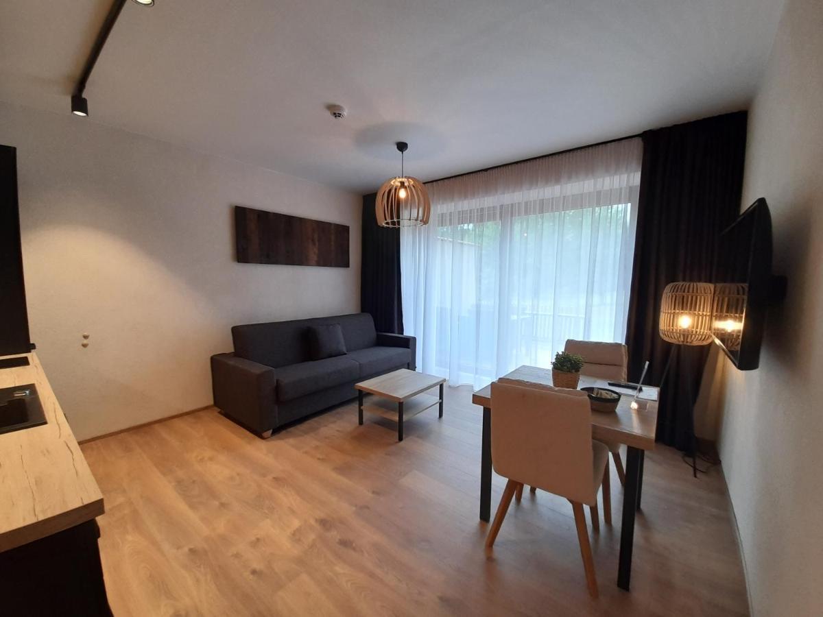 Residence Klazary U Zumberka - Terasove Apartmany Kamenna Eksteriør bilde
